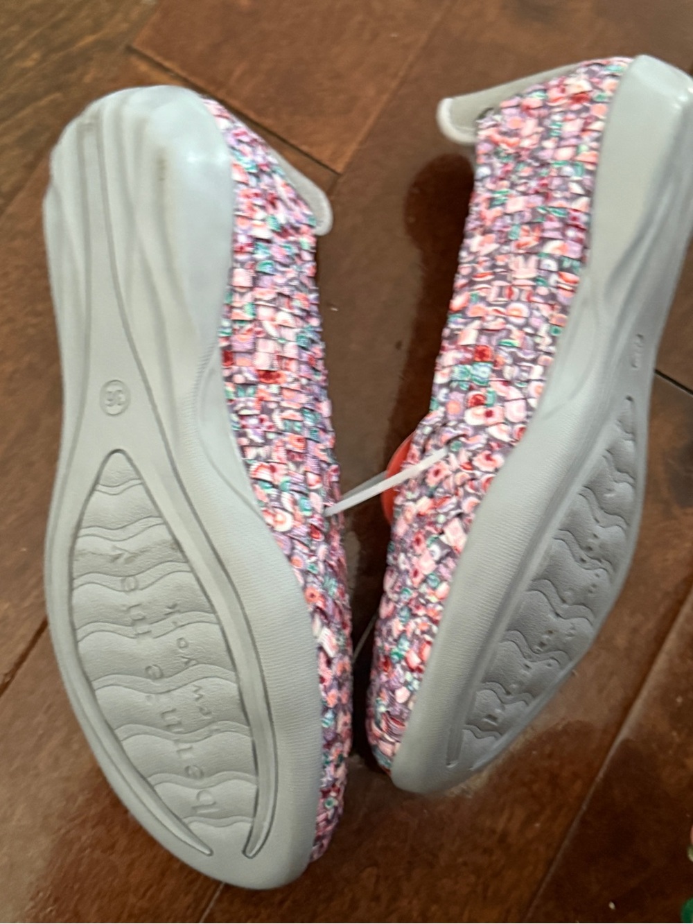 bernie mev. Pink Multicolor Floral Knit Slip-On Loafers
